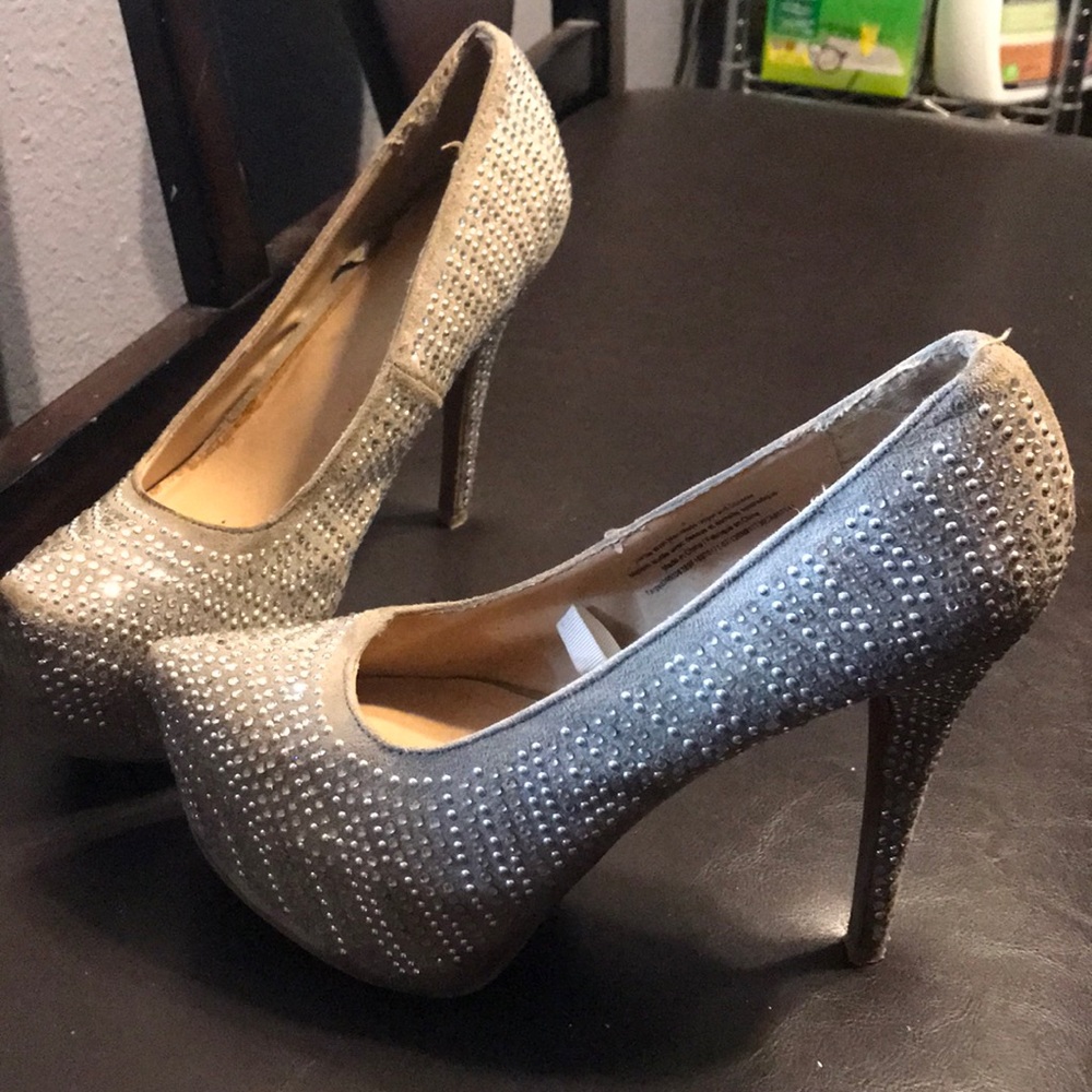 Sequence stilletos